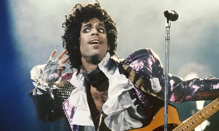 POP QUIZ PDX: Lost Arctic Foxes, Portland's Top Taxpayer Robbers, and Dearly Beloved... It's PRINCE! 💜